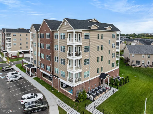 $399,900 | 16442 River View Circle, Bristol, PA 19007