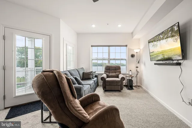 $399,900 | 16442 River View Circle, Bristol, PA 19007