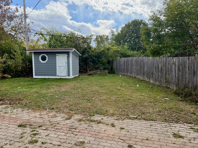 $1,500 | 8231 East 50th Street, Indianapolis, IN 46226