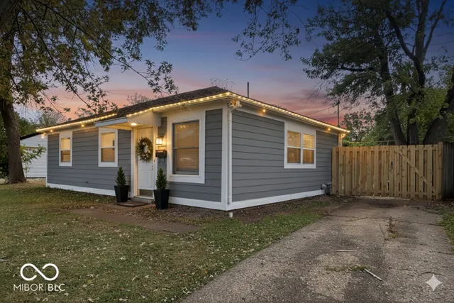 $1,500 | 8231 East 50th Street, Indianapolis, IN 46226