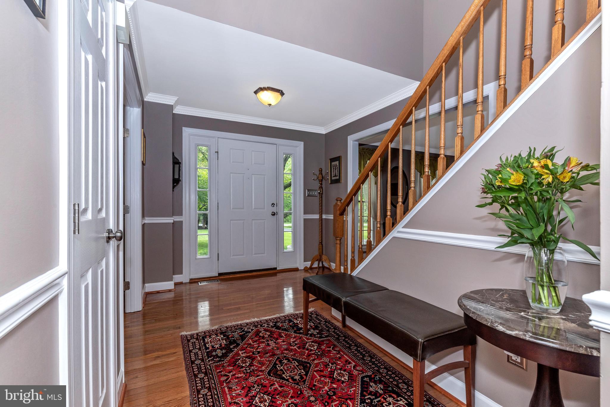 19834 Falling Spring Court Gaithersburg, MD 20882 - Photo 11 of 68 2 story Foyer