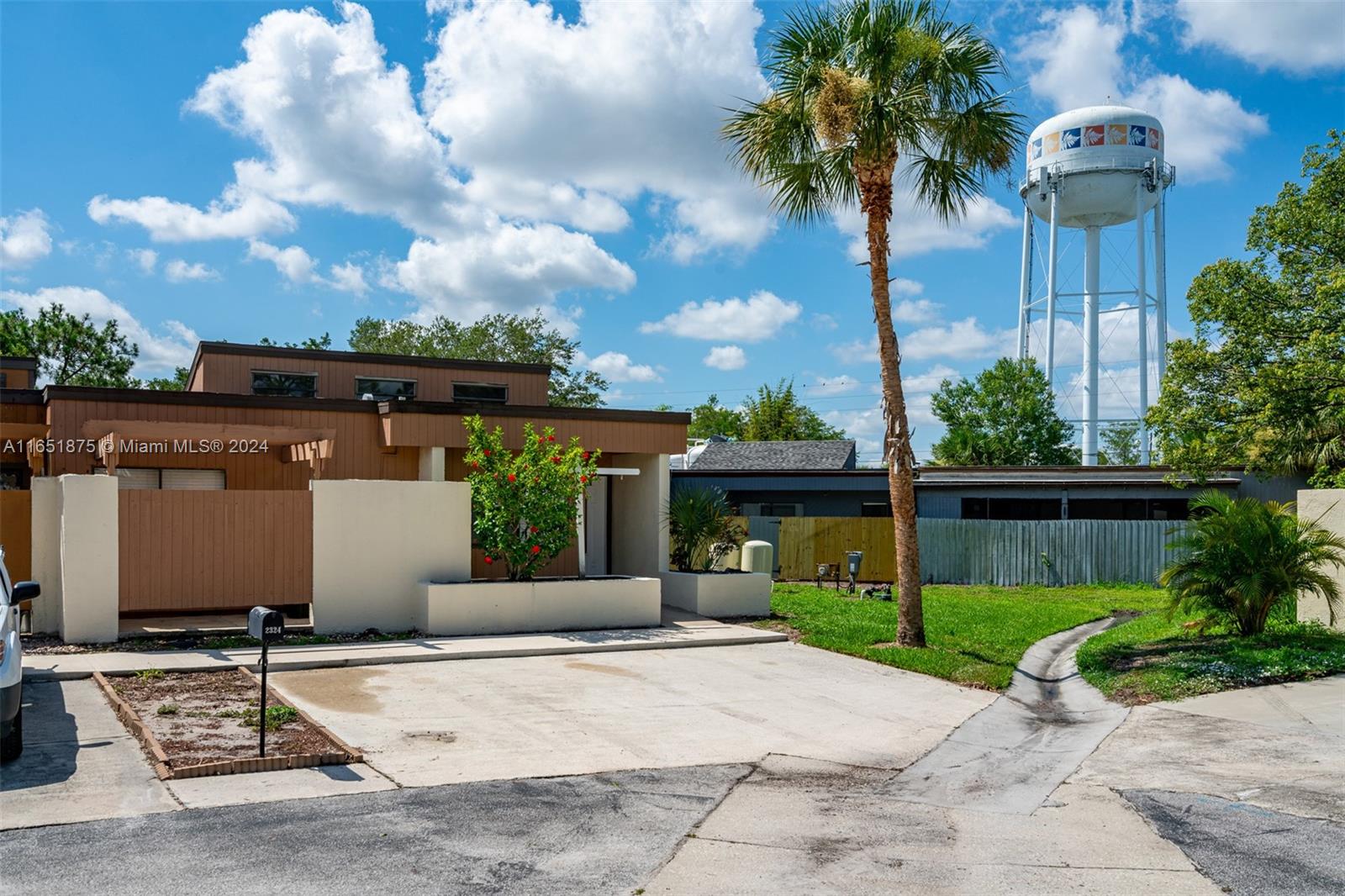 2324 Inagua Way Winter Park, FL 32792 - Photo 2 of 20