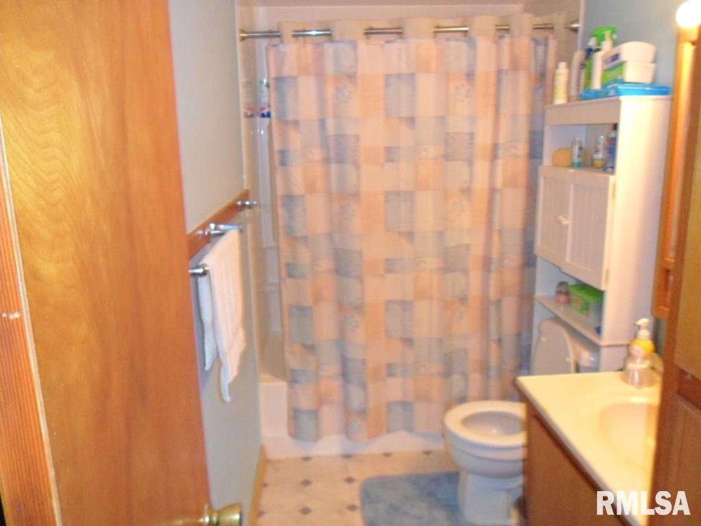 8803 West Mapleridge Road Mapleton, IL 61547 - Photo 13 of 17