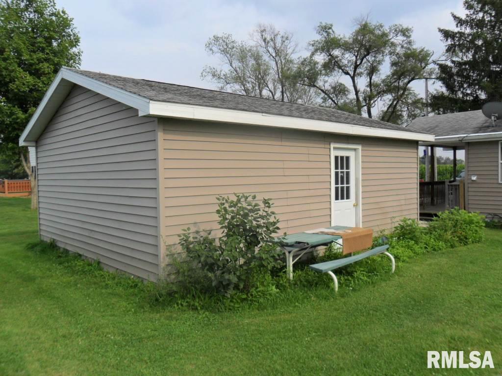 8803 West Mapleridge Road Mapleton, IL 61547 - Photo 3 of 17