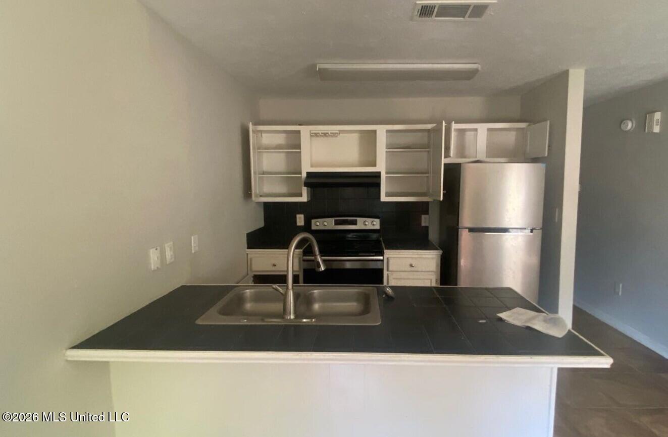 7026 Copper Cove Ridgeland, MS 39157 - Photo 2 of 9 3