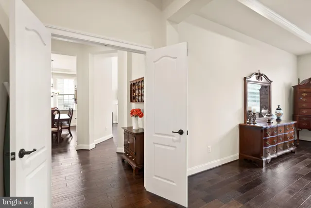 $950,000 | 20950 Goose Preserve Drive, Ashburn, VA 20148