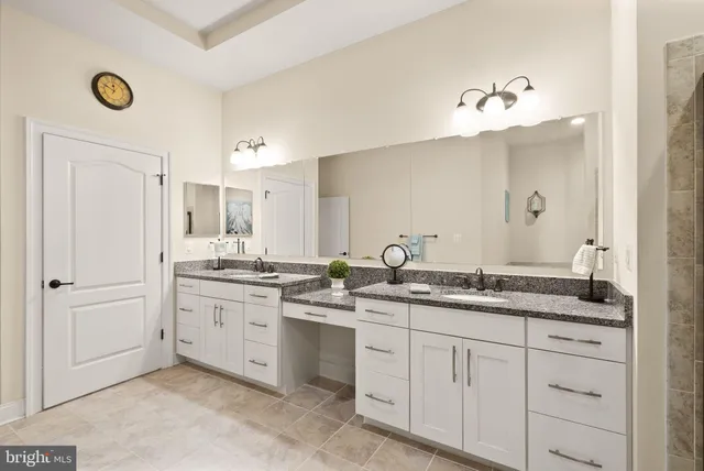 $950,000 | 20950 Goose Preserve Drive, Ashburn, VA 20148