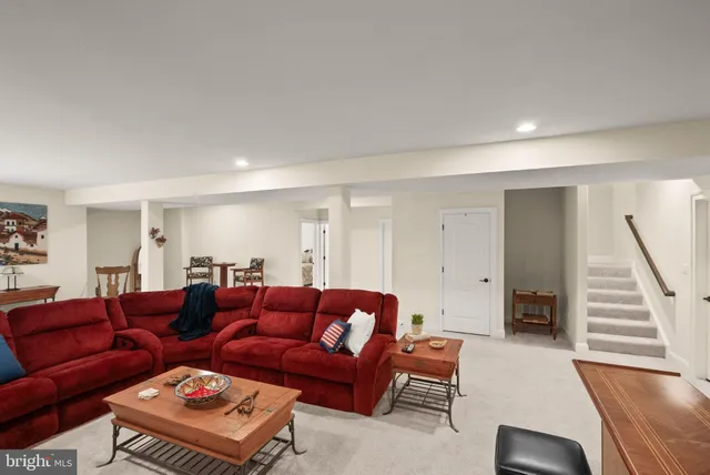 $950,000 | 20950 Goose Preserve Drive, Ashburn, VA 20148