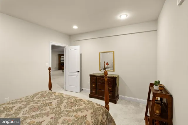 $950,000 | 20950 Goose Preserve Drive, Ashburn, VA 20148