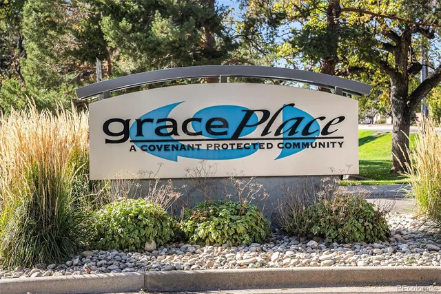 a sign that is on the side of a building