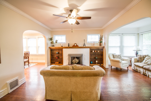 361 Nuttall Road Riverside, IL 60546 - Photo 8 of 40