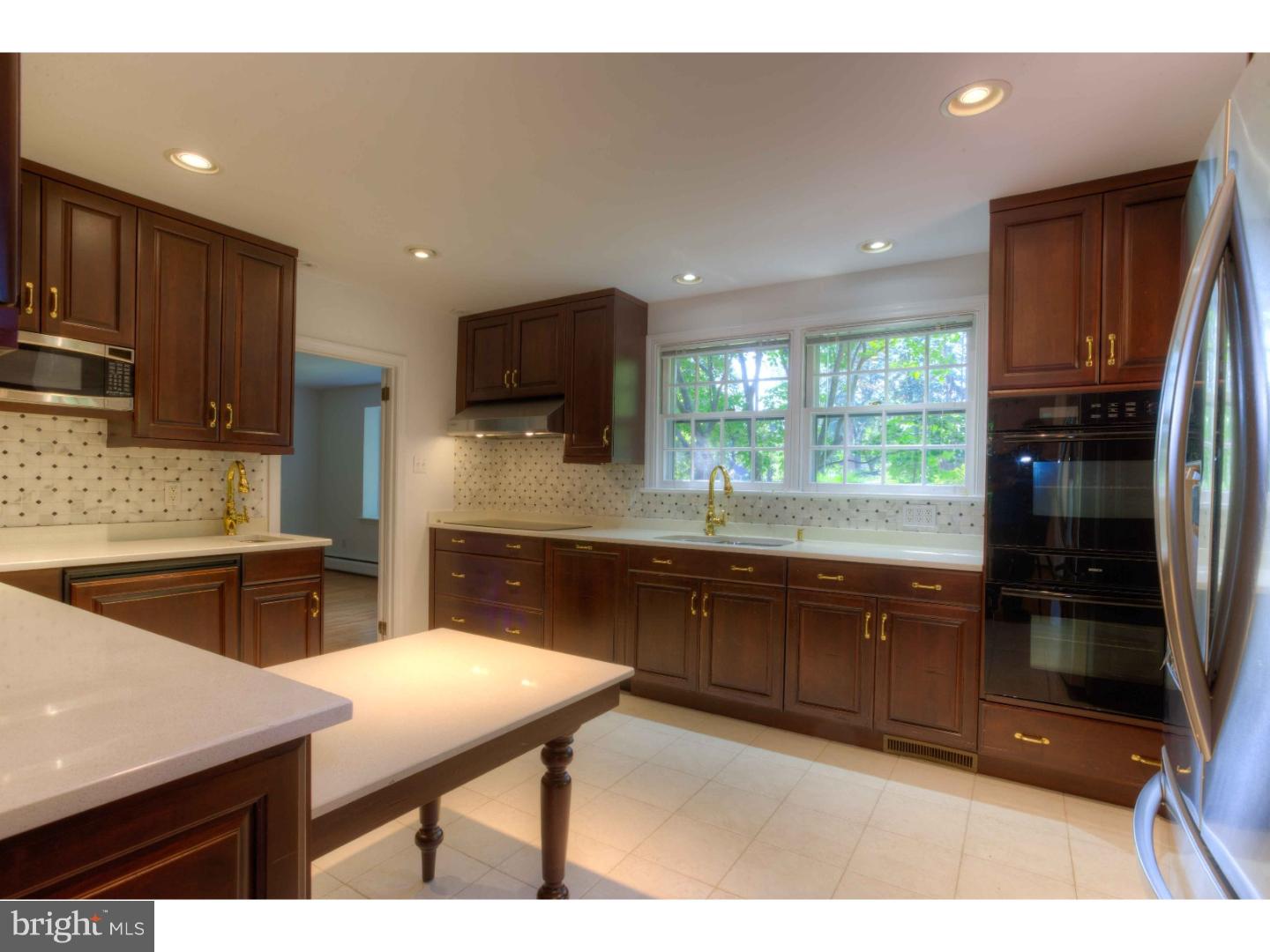 801 Colony Road Bryn Mawr, PA 19010 - Photo 3 of 19 Gallery Image 3