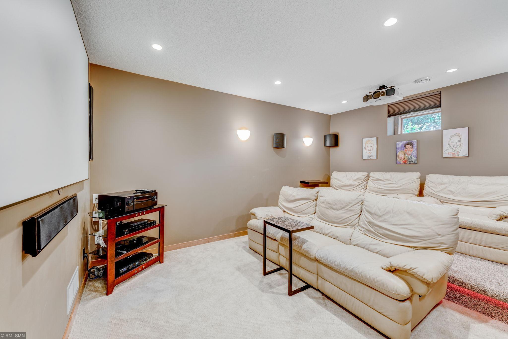2337 Linner Road Minnetonka, MN 55391 - Photo 21 of 28 Gallery Image 21