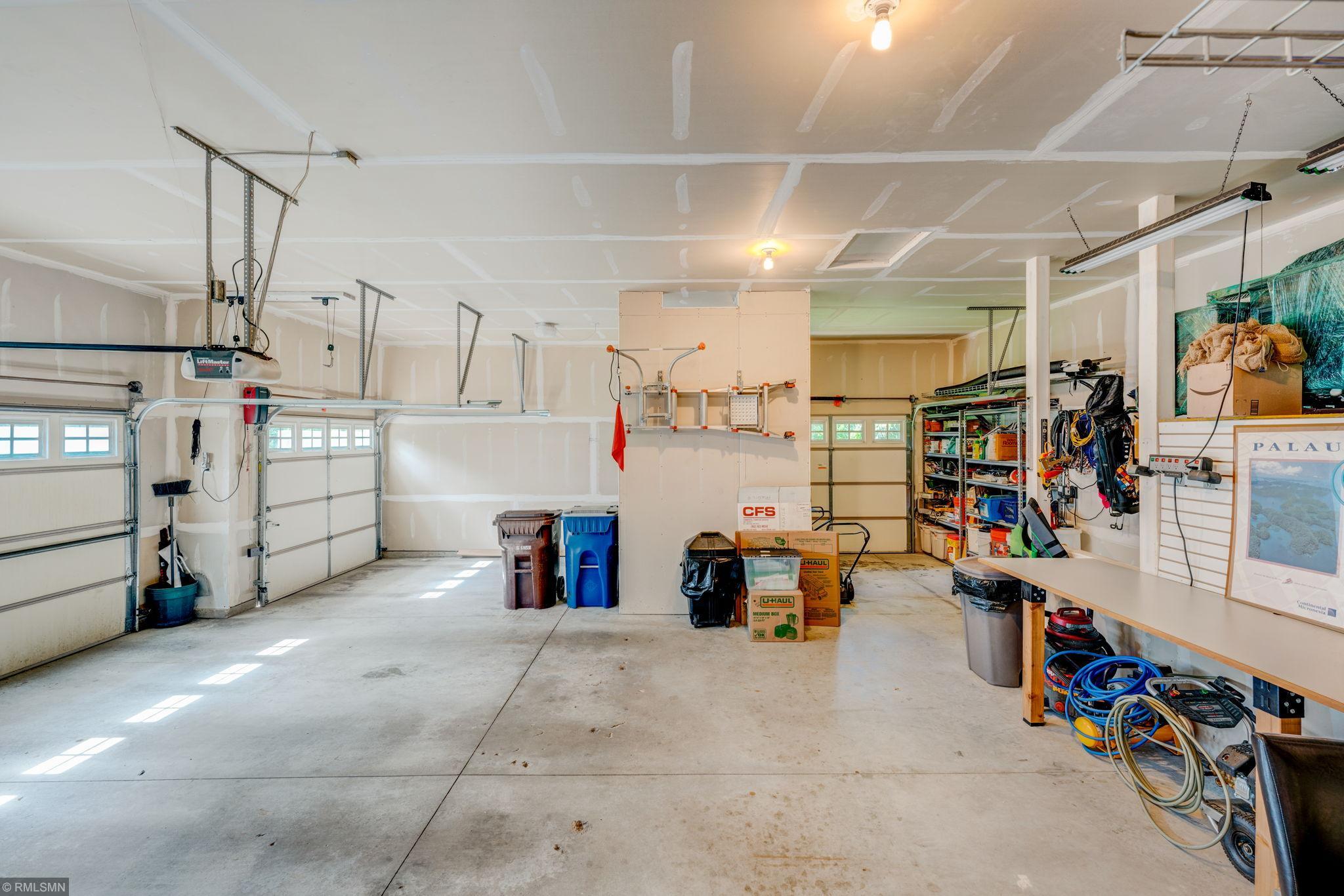 2337 Linner Road Minnetonka, MN 55391 - Photo 23 of 28 Gallery Image 23