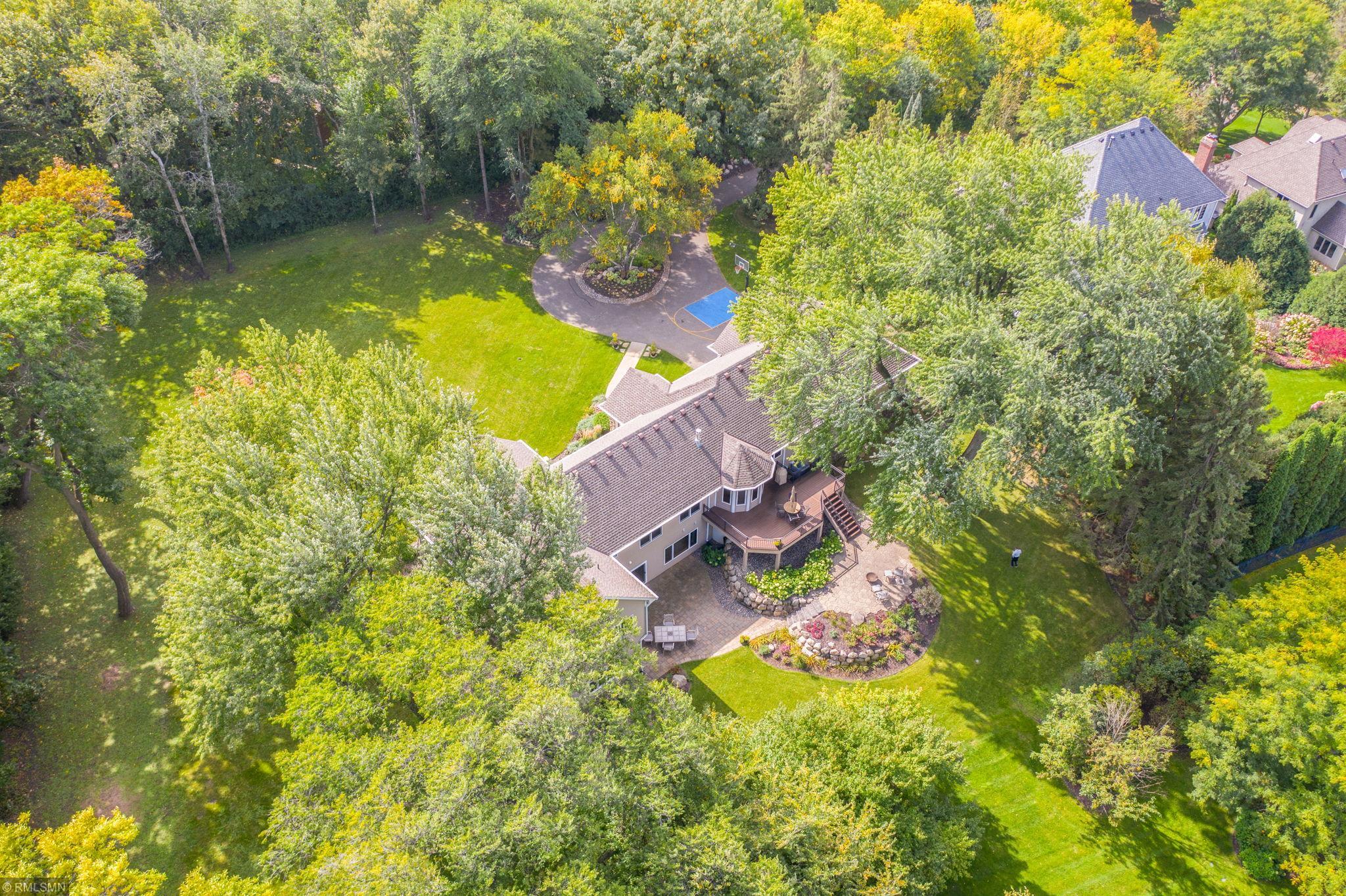 2337 Linner Road Minnetonka, MN 55391 - Photo 27 of 28 Gallery Image 27