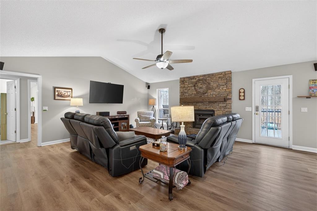 241 Staghorn Trail Nicholson, GA 30565 - Photo 13 of 95