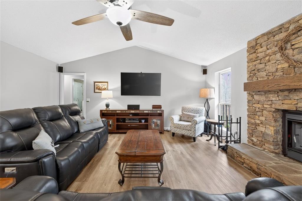 241 Staghorn Trail Nicholson, GA 30565 - Photo 16 of 95