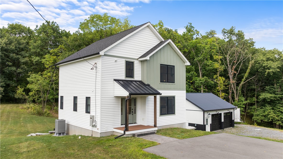 142 Longpoint Road Torrey, NY 14527 - Photo 1 of 40 Gallery Image 1