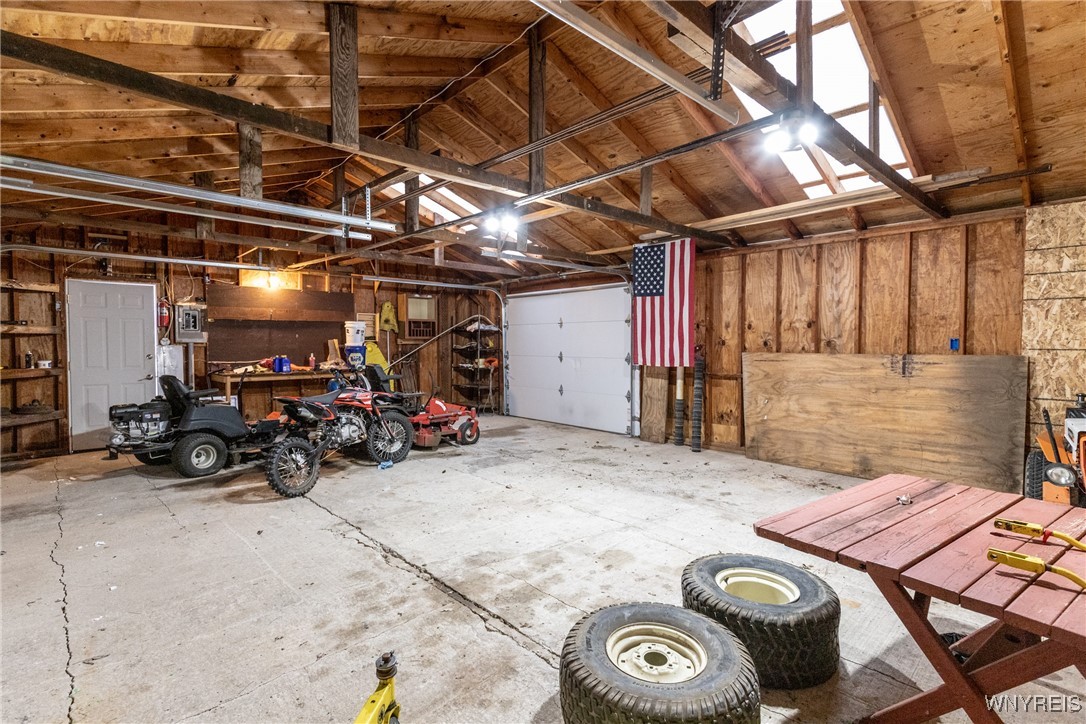 1398 Arlington Road Somerset, NY 14012 - Photo 20 of 48