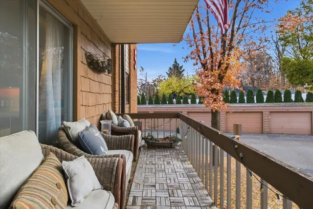 $260,000 | 5440 3 Points Boulevard, Unit 523, Mound, MN 55364