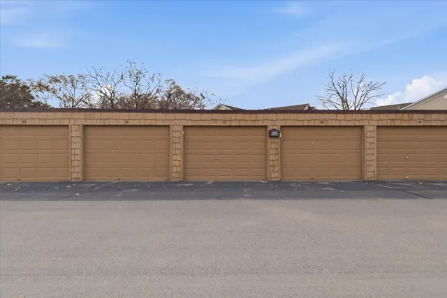 $260,000 | 5440 3 Points Boulevard, Unit 523, Mound, MN 55364