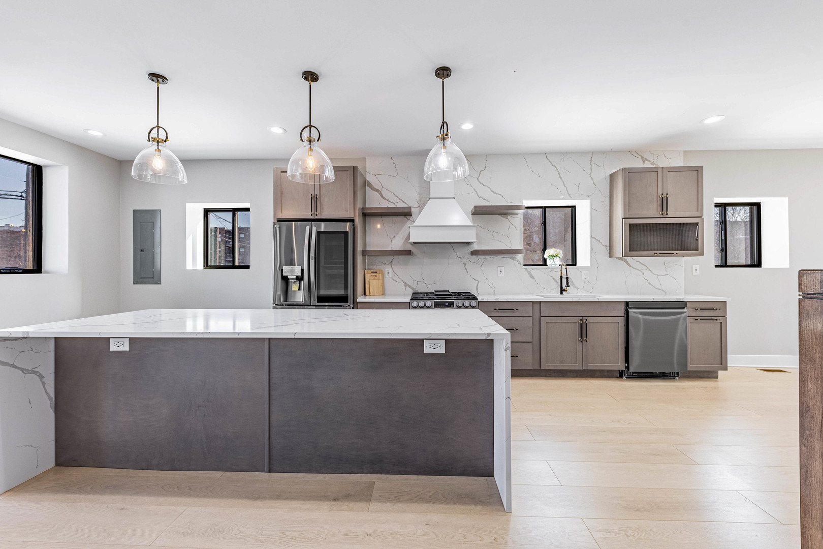 3530 West Van Buren Street Chicago, IL 60624 - Photo 15 of 56