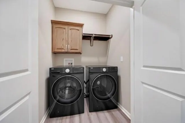 $315,000 | 413 Northeast Poplar Court, Oak Grove, MO 64075