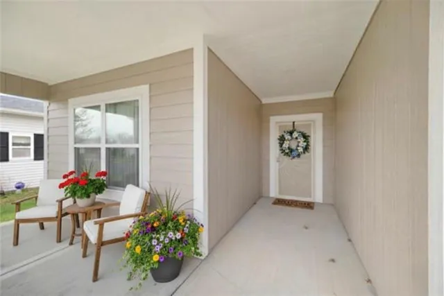 $315,000 | 413 Northeast Poplar Court, Oak Grove, MO 64075