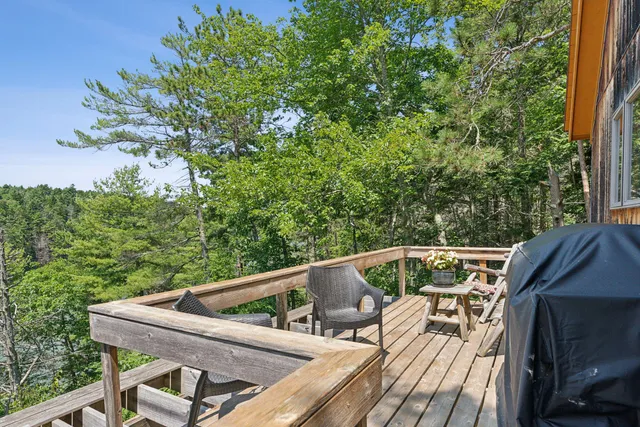 $1,500,000 | 9-11 Orion Point Way, Harpswell, ME 04079