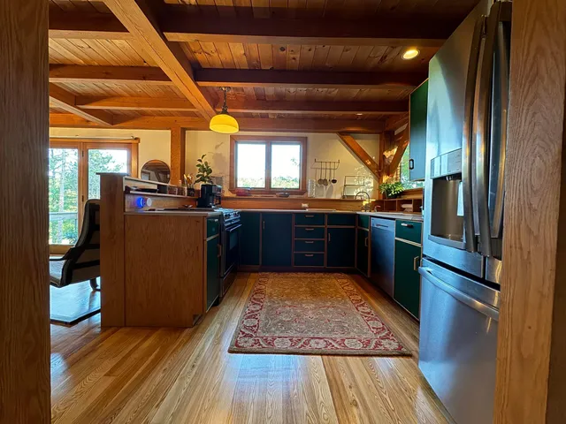 $1,500,000 | 9-11 Orion Point Way, Harpswell, ME 04079