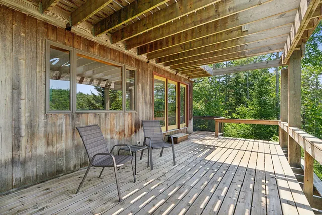 $1,500,000 | 9-11 Orion Point Way, Harpswell, ME 04079