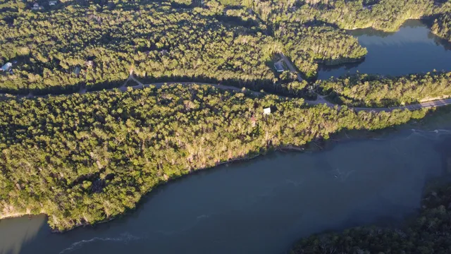 $1,500,000 | 9-11 Orion Point Way, Harpswell, ME 04079