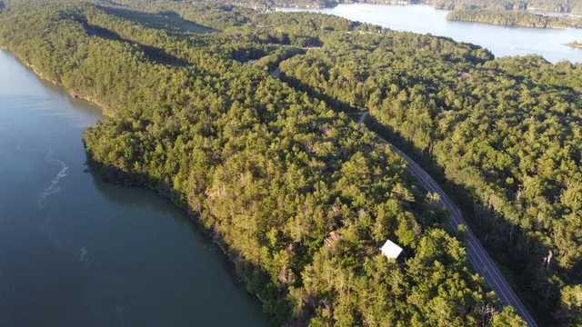 $1,500,000 | 9-11 Orion Point Way, Harpswell, ME 04079