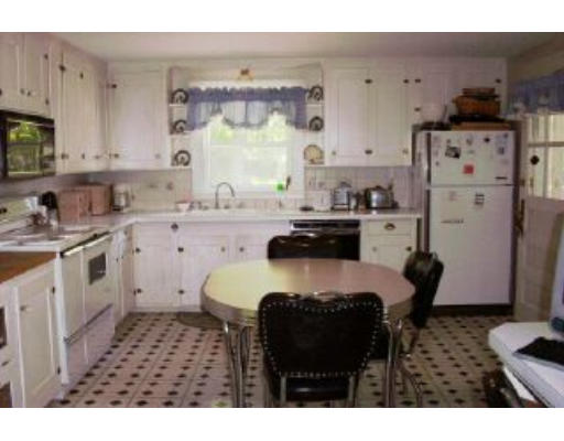 31 Rowley Hill Road Sterling, MA 01564 - Photo 9 of 11 Gallery Image 9