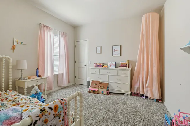 $425,000 | 4819 Top Ridge Lane, Schertz, TX 78108