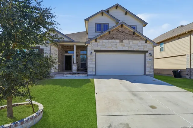 $425,000 | 4819 Top Ridge Lane, Schertz, TX 78108
