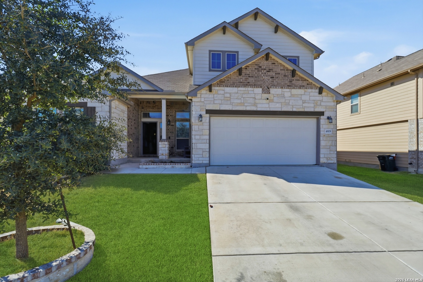 4819 Top Ridge Lane Schertz, TX 78108 - Photo 2 of 40