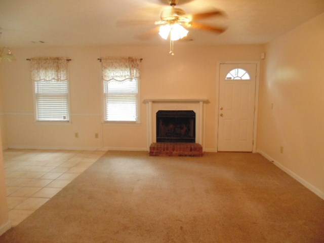 6612 Forrest Road Columbus, GA 31907 - Photo 4 of 15 living room