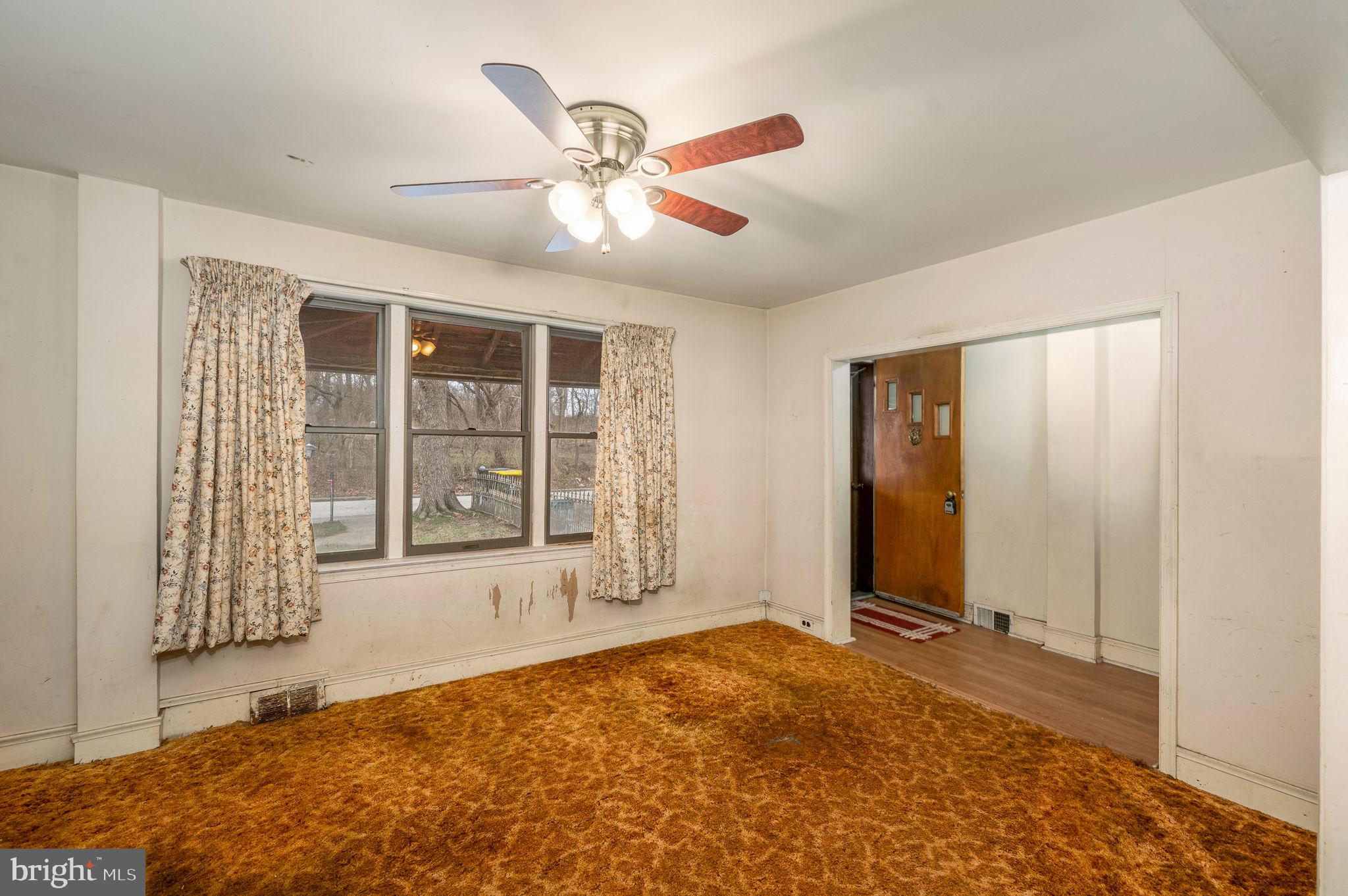 108 Mill Road Norristown, PA 19401 - Photo 3 of 35 Gallery Image 3