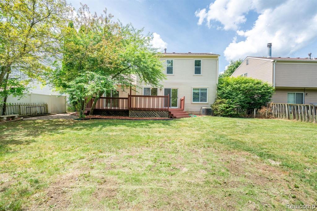 645 Worthington Road Canton, MI 48188 - Photo 23 of 30