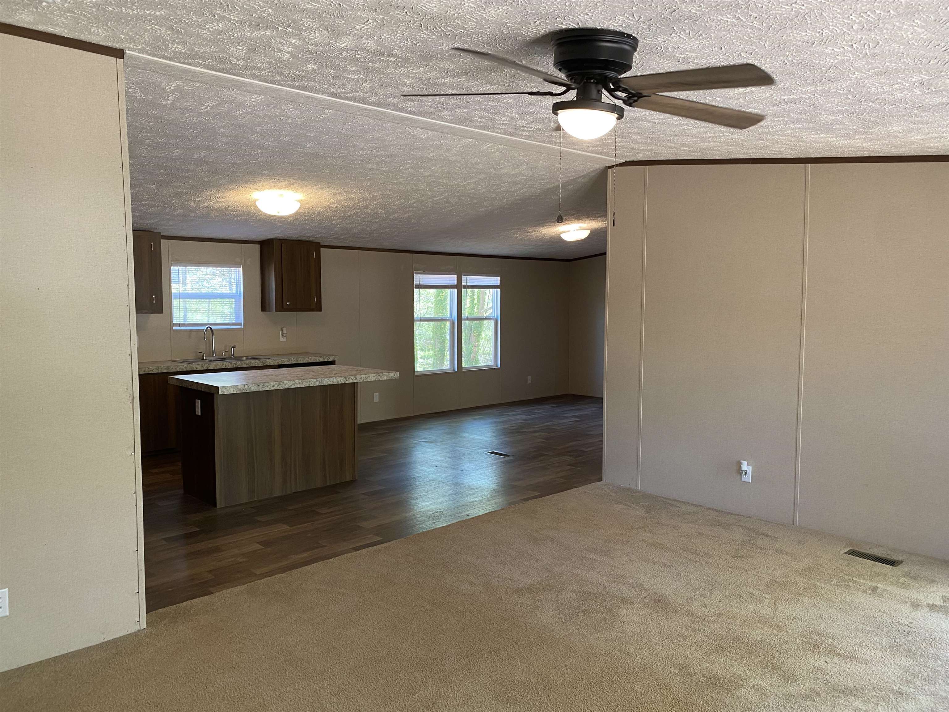 151 Peaceful Valley Road Spartanburg, SC 29307 - Photo 7 of 14 Gallery Image 7