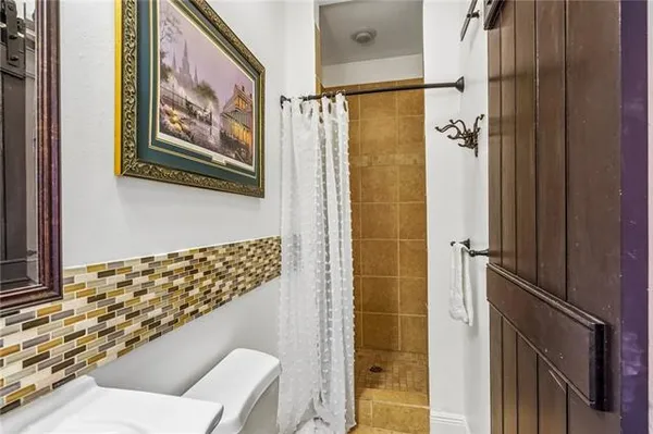 $189,000 | 534 Chartres Street, Unit 4, New Orleans, LA 70130