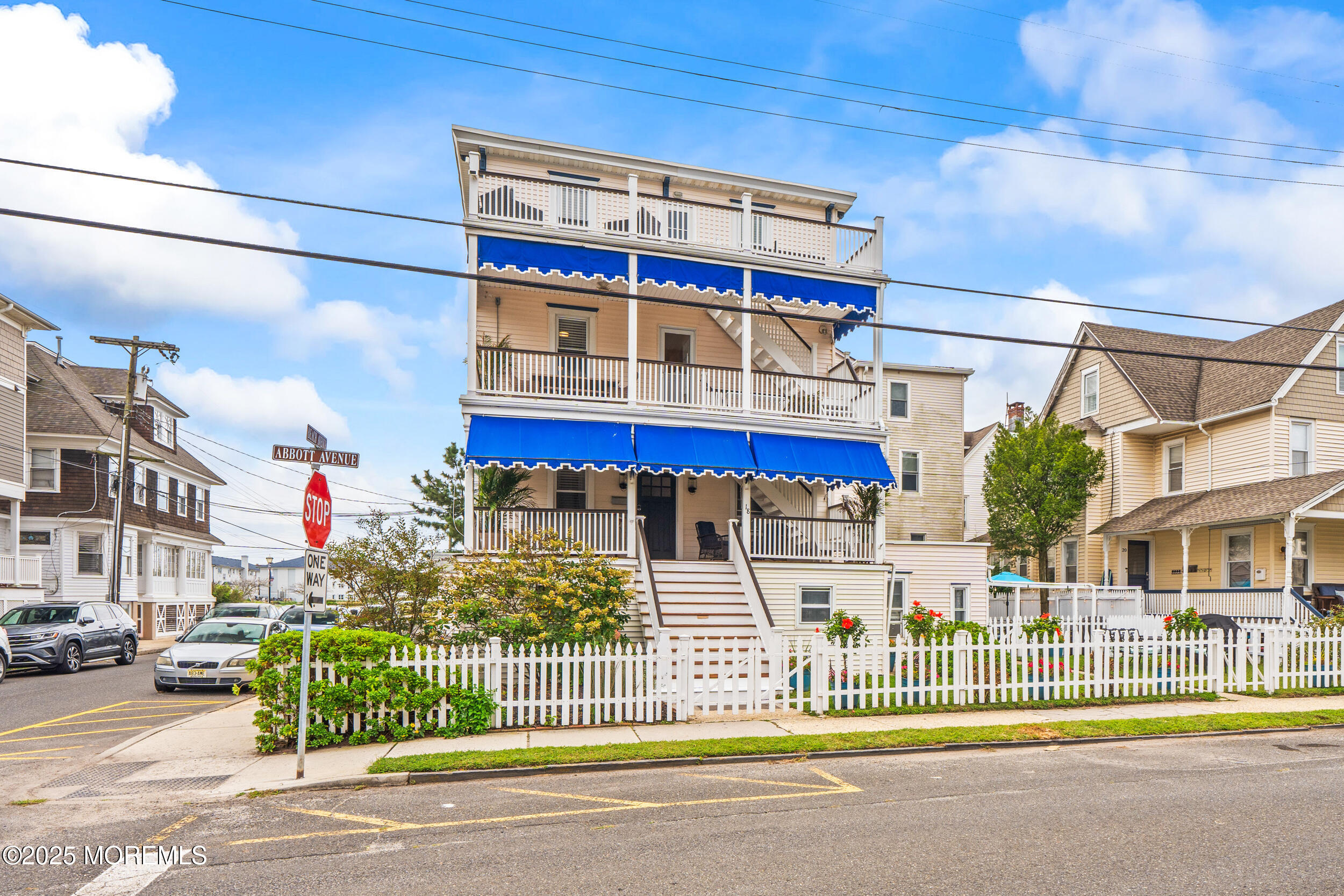 18 Abbott Avenue Ocean Grove, NJ 07756 - Photo 8 of 84 Beach Beauty