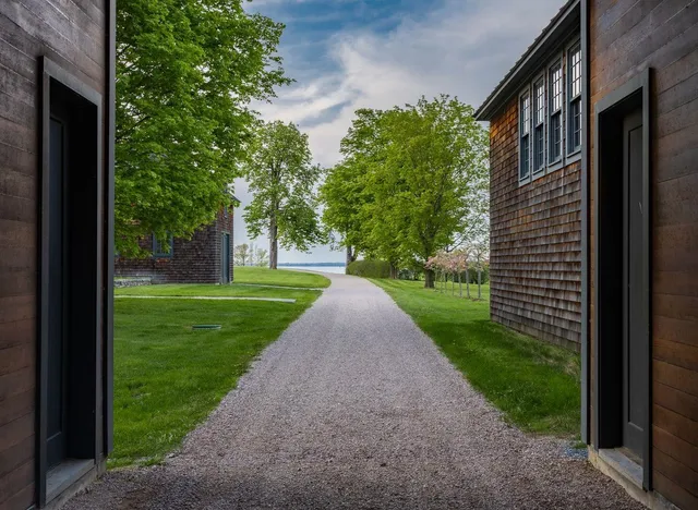 $7,950,000 | 192-194 Adirondack Drive, Shelburne, VT 05482