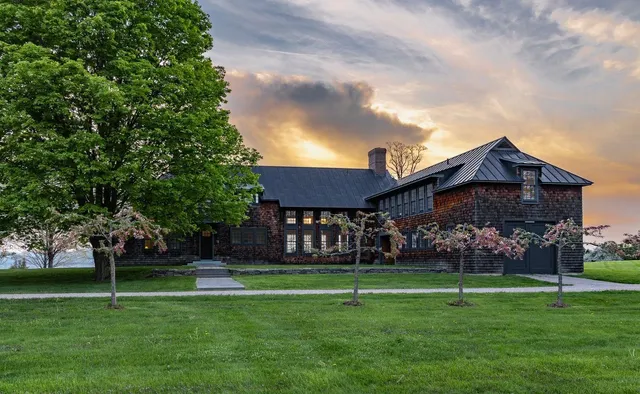 $7,950,000 | 192-194 Adirondack Drive, Shelburne, VT 05482