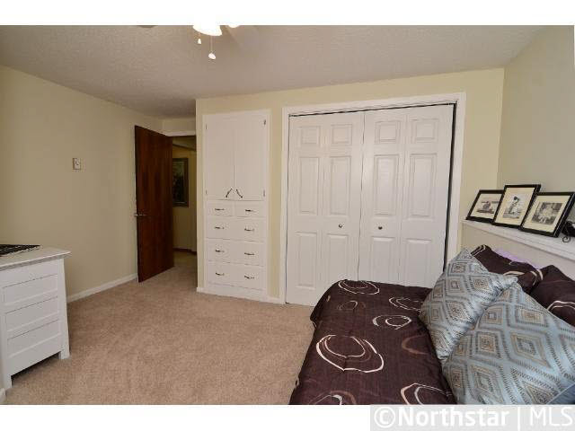 9381 Cedar Forest Road Eden Prairie, MN 55347 - Photo 14 of 18