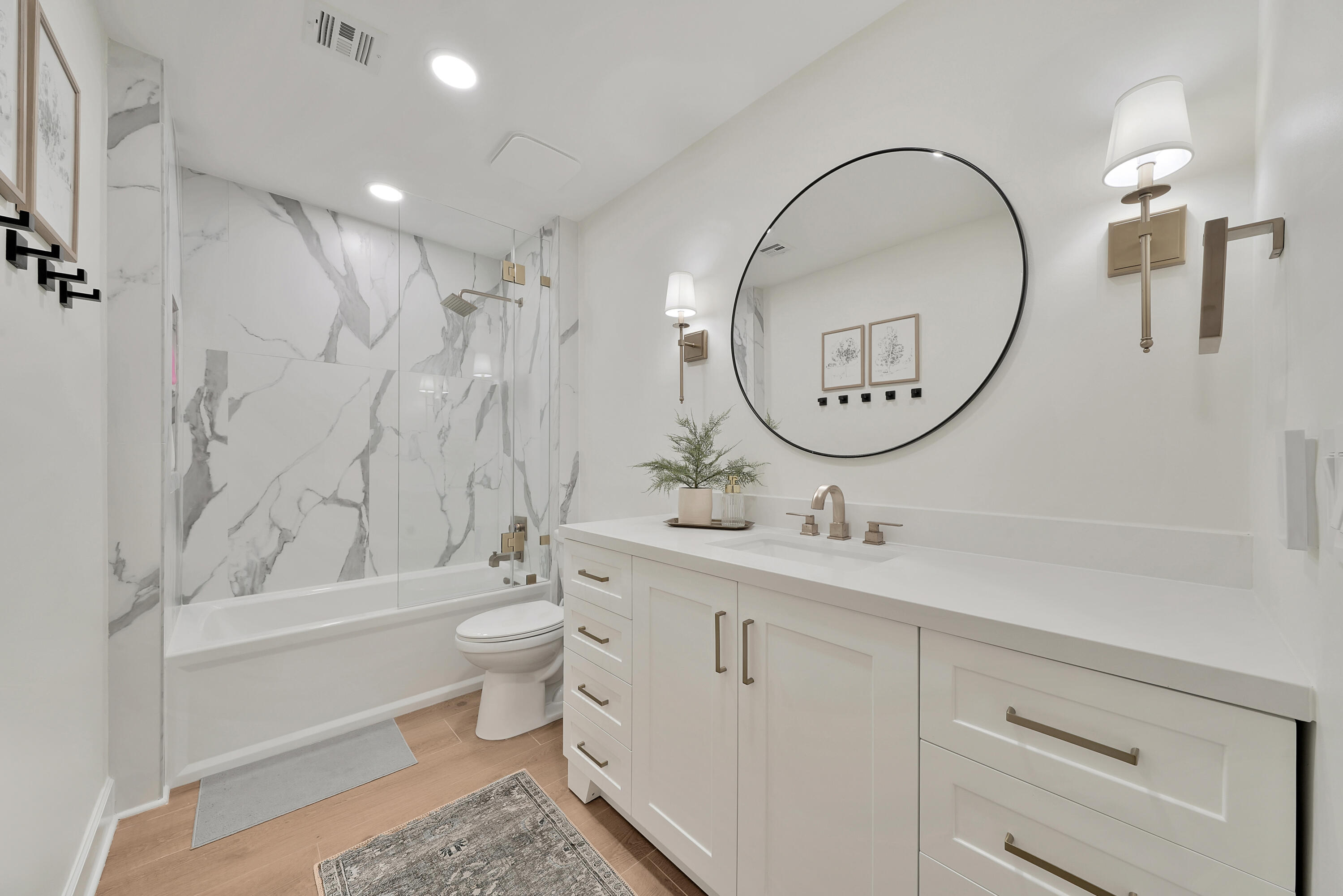 3008 Northwest 26th Court Boca Raton, FL 33434 - Photo 32 of 57 Guest Bathroom (1)