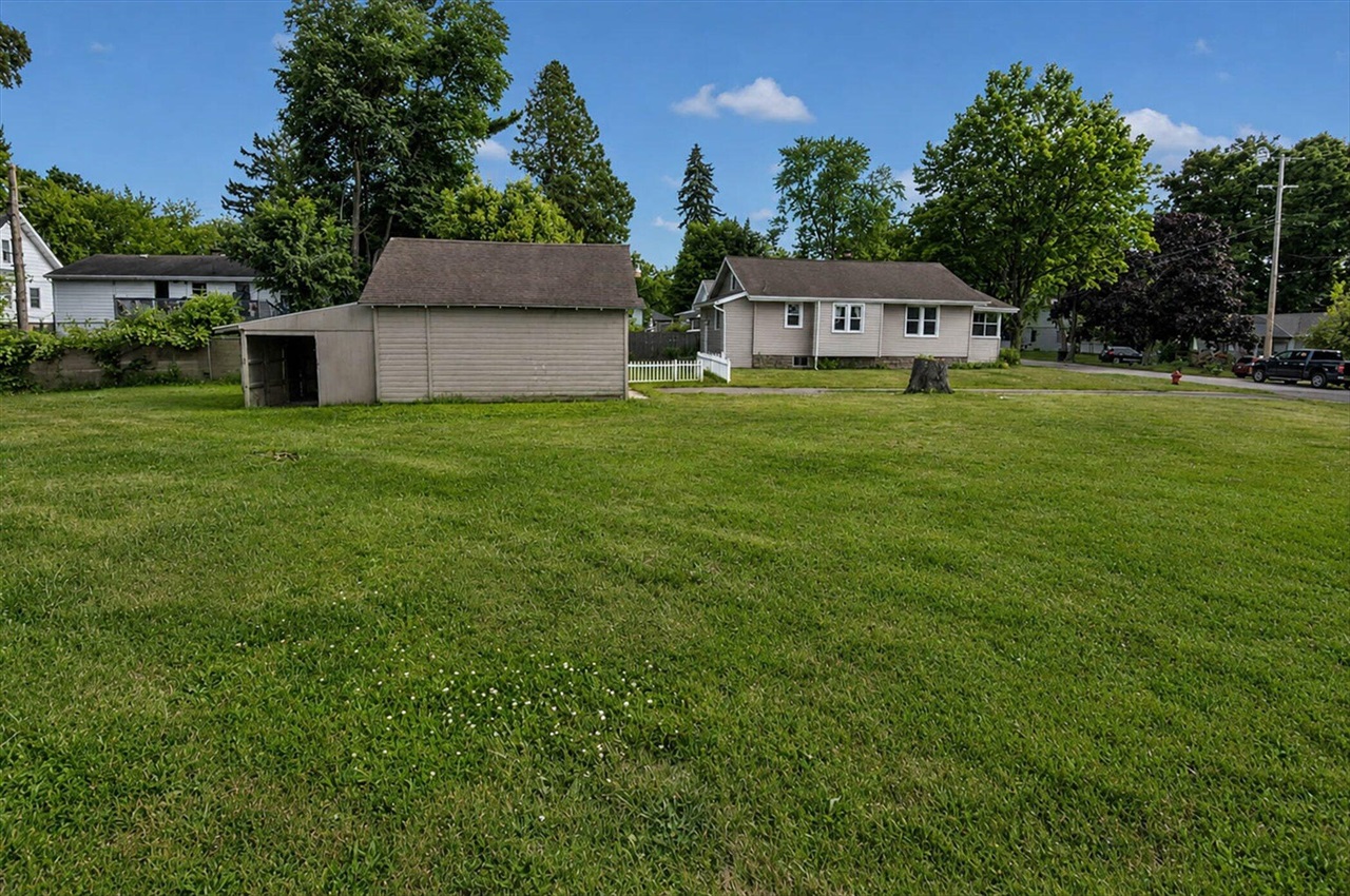 2815 Overhill Road Jackson, MI 49203 - Photo 33 of 35