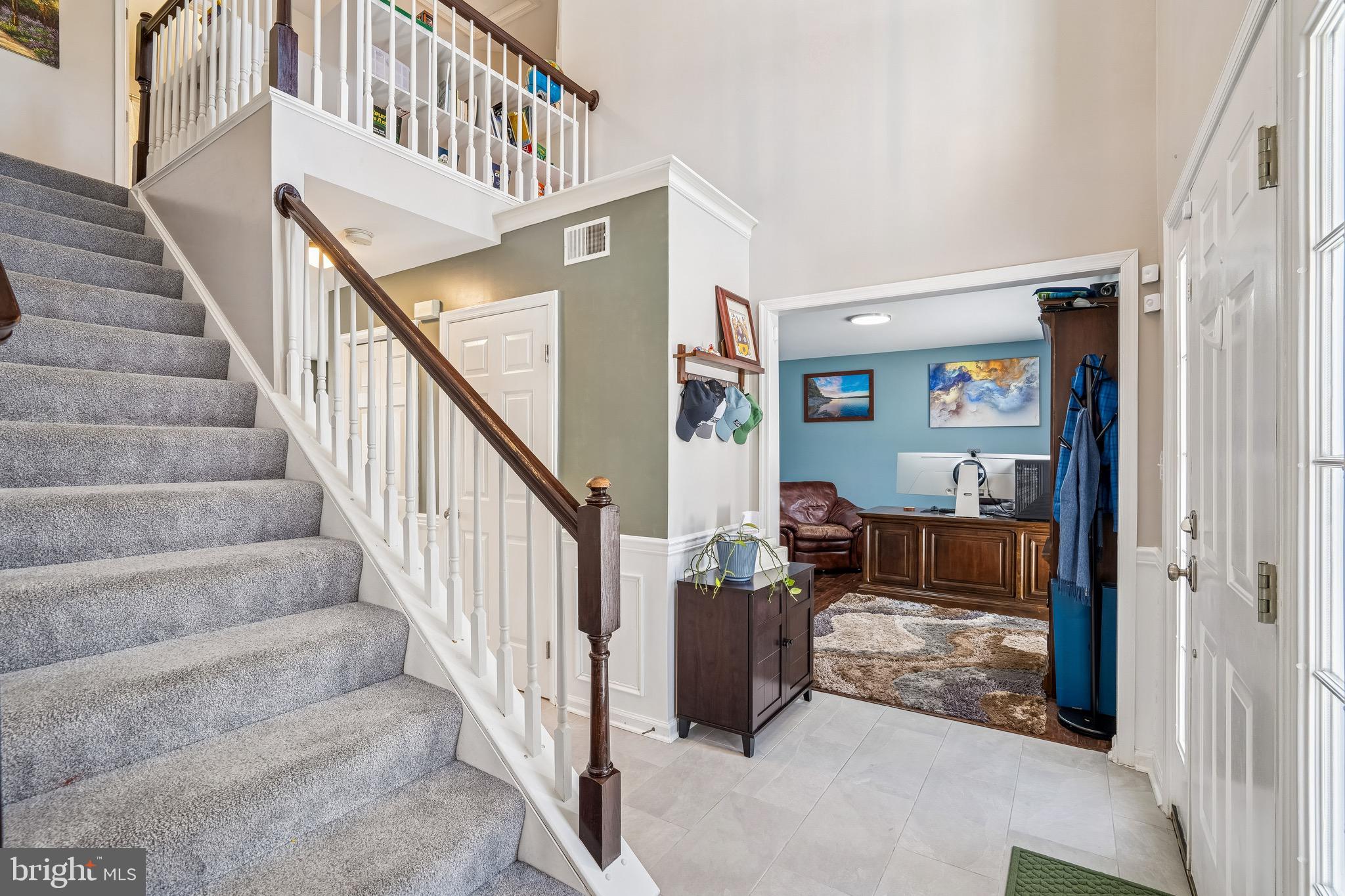 454 North Patuxent Road Odenton, MD 21113 - Photo 2 of 41 a view of entryway and hall