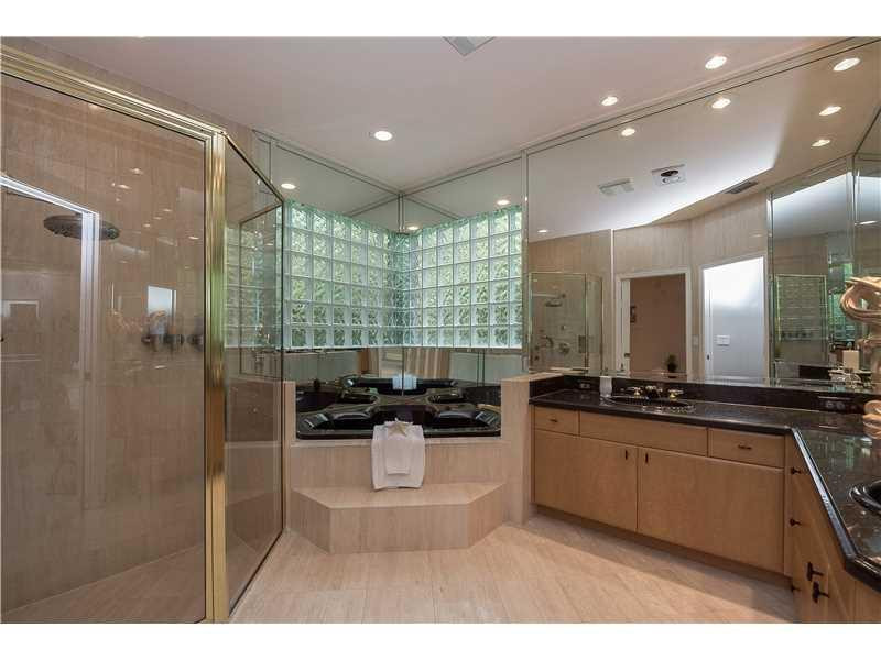 7147 Mariana Court Boca Raton, FL 33433 - Photo 28 of 31 Master Bath/Spa